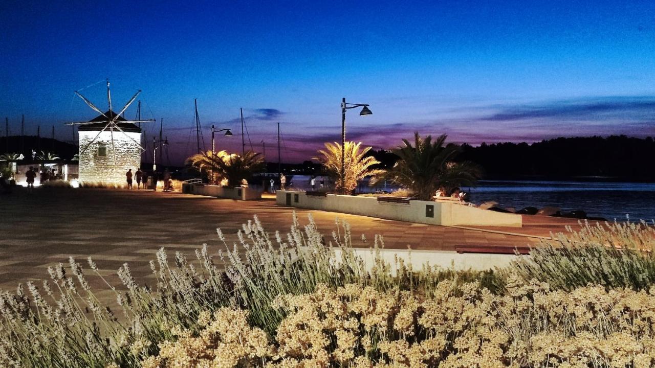 Apartment Violeta ميدولين المظهر الخارجي الصورة